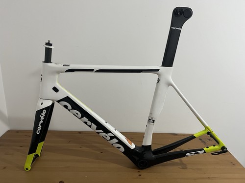Cervelo 56cm carbon - cervelo,