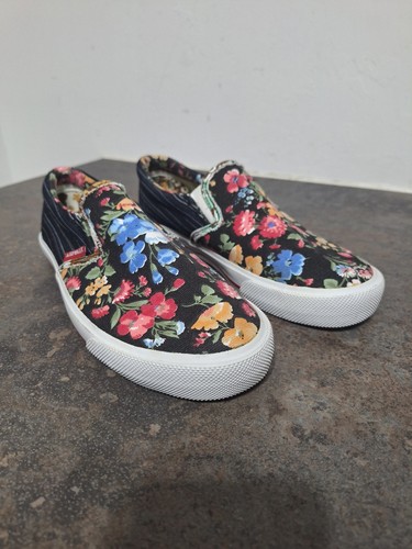 Airwalk plimsolls canvas shoes - canvas,