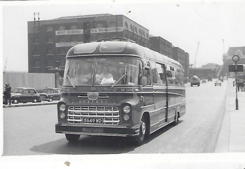 Bus photo 5649wd luxe - bus,