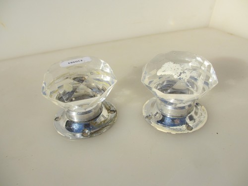 Vintage door knobs handles - door, cut