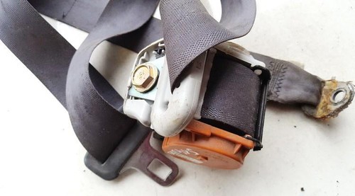 Mazda mpv 2003 seat - mazda,