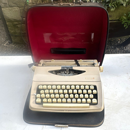 Royal portable manual - royal,