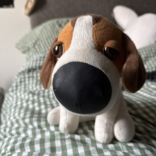 The dog beagle - dog:, plush