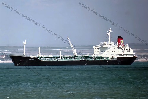 Sr00007 oil tanker - oil,