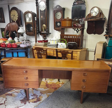 RETRO MID CENTURY WHITE AND NEWTON DRESSING TABLE/DESK
