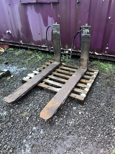 Hydraulic extending forklift - hydraulic,