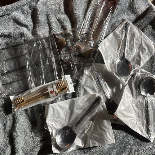 Job lot bbq kitchen items - lot,