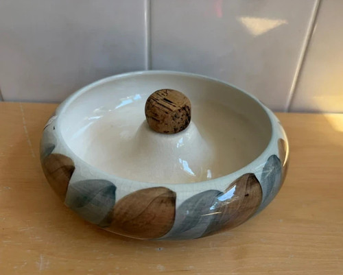 Falcon hand painted isle - hand,