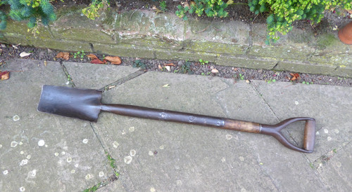Vintage spade bulldog - spade,