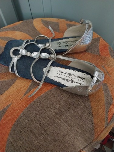 Vintage russell bromley - russell, &