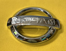 NISSAN - VINTAGE  METAL CAR