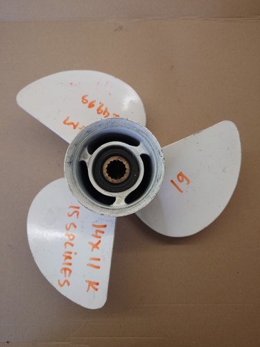 Propeller for yamaha outboard - propeller,