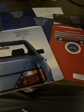 Mercedes 200, 230 E, 260 E, 300 E Sales Brochure, Paint And Interior Guides