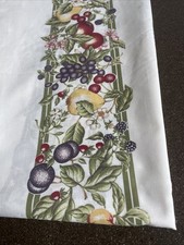 Ashberry (M&S design) Oblong Tablecoth 75 x 54 - Used