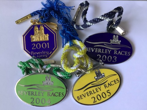 Horse racing members enamel - horse,