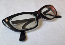 Vintage Genuine ESSEL DIANA Black cat-eye eyeglasses frames