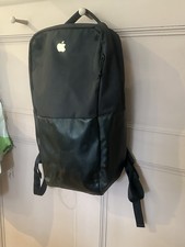 Incase Apple Store Employee
