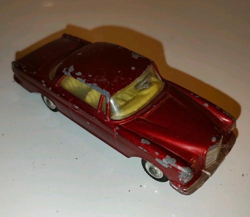 Corgi toys 230 - toys,