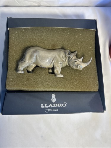Lladro 5437 mini rhino - 5437,