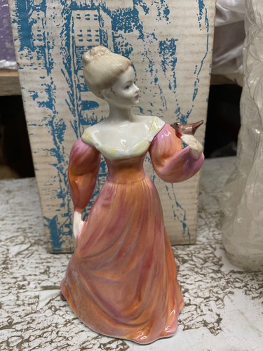 Coalport figurines ladies - coalport,