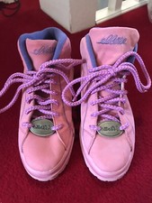 ELLESSE VINTAGE 1990s PINK/LILAC LACE UP SUEDE TRAINERS SIZE 4