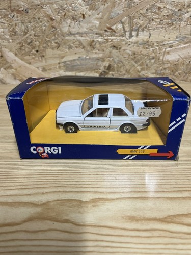Corgi 352 bmw 325i swiss - 352,