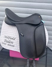 17.5Inch Black Wintec Dressage