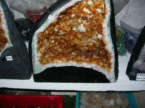 Citrine geode 315 - mm, u.k.
