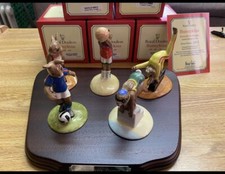 Royal Doulton BUNNYKINS - The