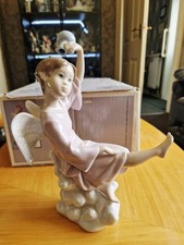 Lladro summer  Angel Figurine