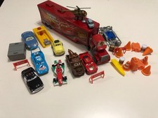Disney Pixar Mack Superliner Hauler  Lightning McQueen Playset Cars Bundle