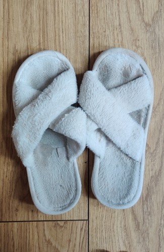 Women furry open - open, toe