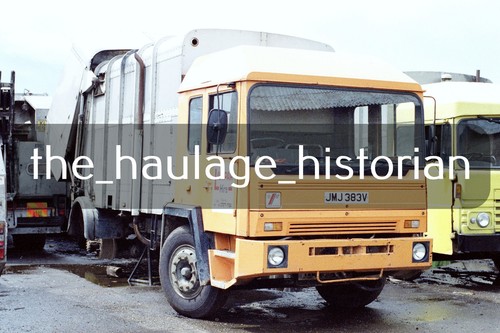 Thh truck photos - thh, hire