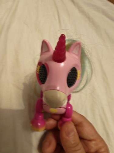 Zoomer zupps tiny unicorns - -,