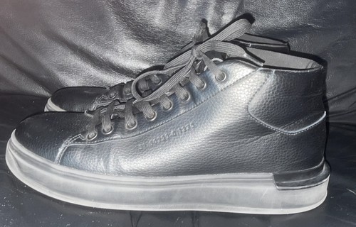 Mens size black - 10,