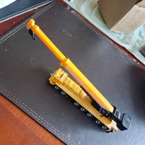 Breakdown truck and crane - truck, 1