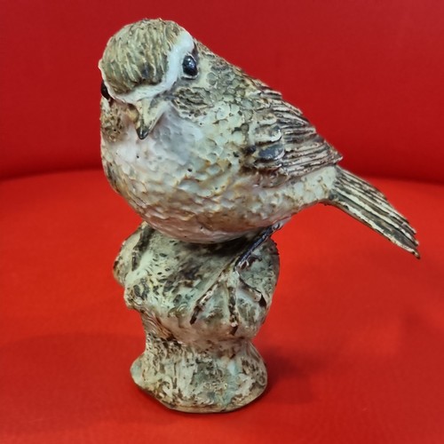Studio pottery wren - pottery, stump