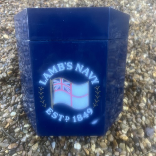 Lamb navy rum - lamb’s, ice