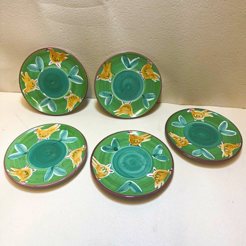 Vintage habitat side - side, plates
