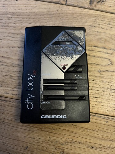 Vintage 1990 grundig city boy - vintage,