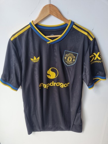 Original authentic man - authentic, utd