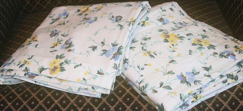 Laura ashley meadow floral - laura,