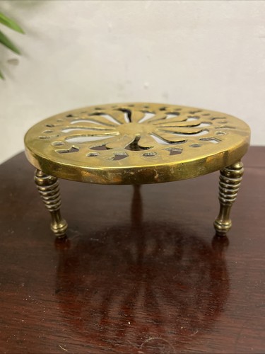Vintage brass trivet kettle - vintage,