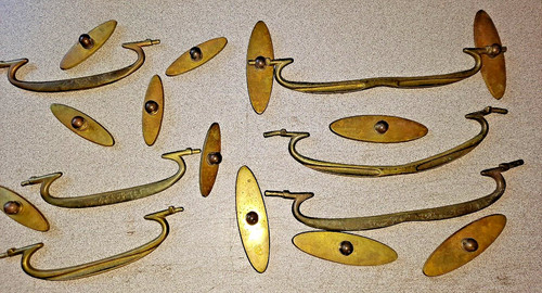 Vintage dresser and 8 - vintage,