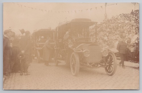 Veteran car procession - veteran, parade