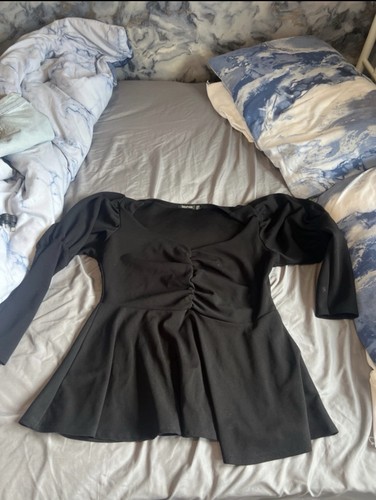 Boohoo black ruched neck - ruched, v-neck