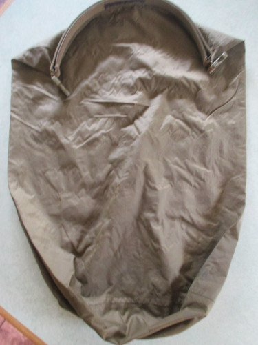 Genuine british army roll - army,
