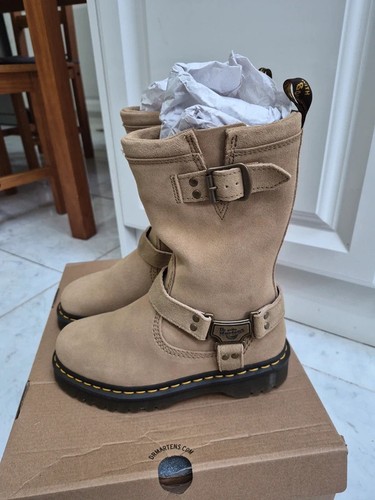 Martens tan suede anistone - martens,