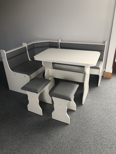 Kitchen dining corner - dining, seating