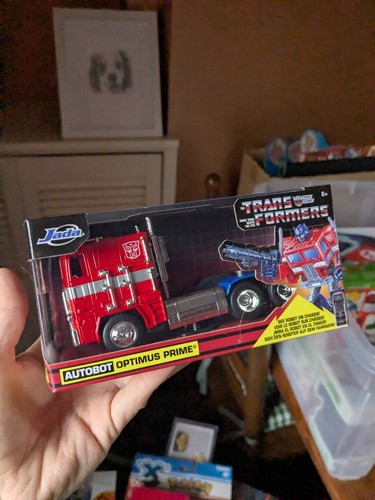Transformers optimus prime - optimus,